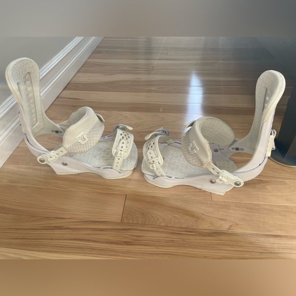 Union Force Snowboard Bindings Size Medium - Picture 7 of 10